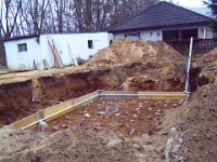 Bau Pool 064a